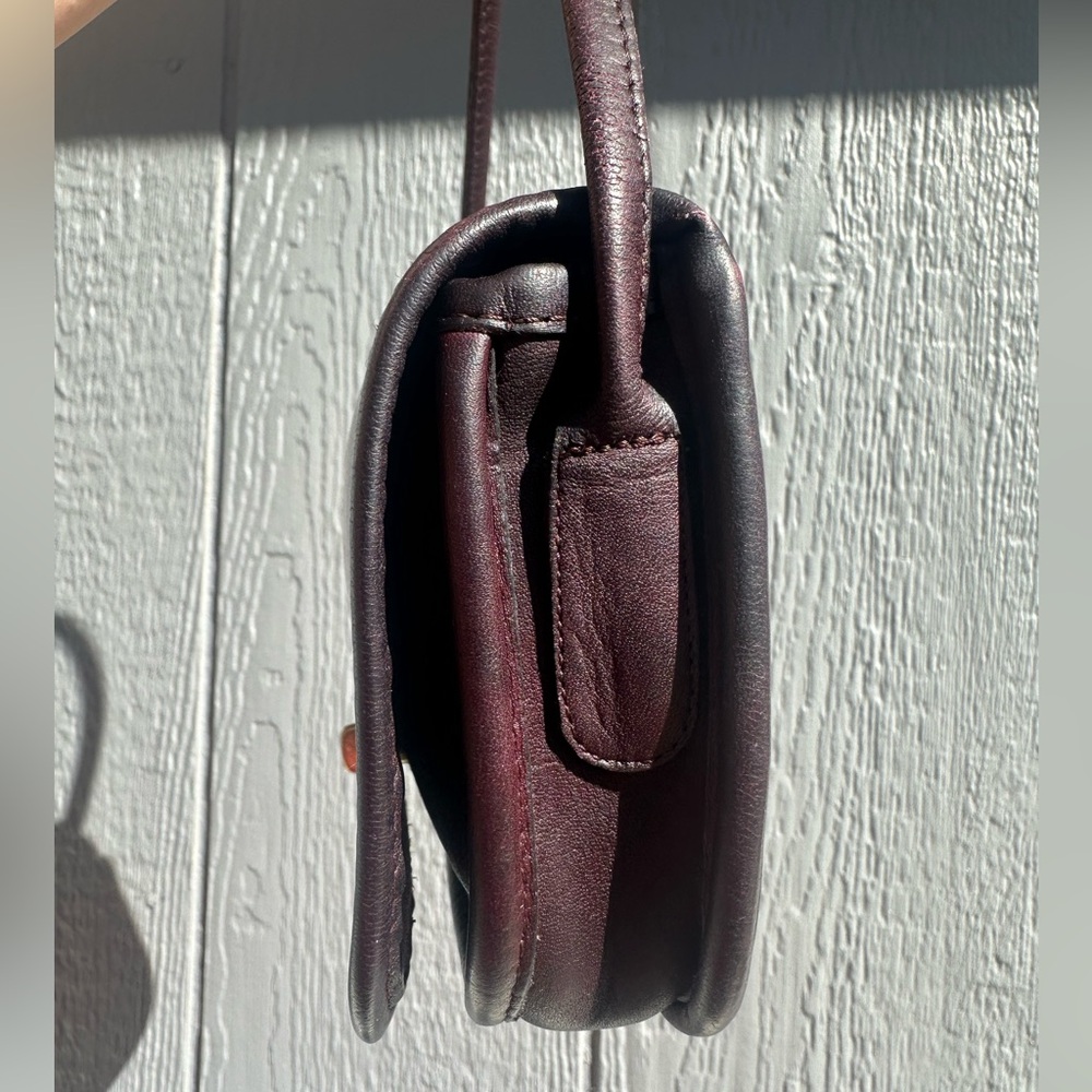 Vintage Coach Dinky in Burgundy! Made in NYC! - Picture 4 of 9